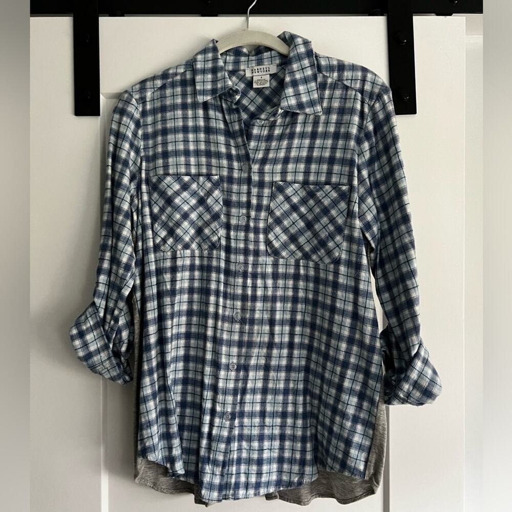 Barney’s New York Blue & Gray Flannel Button Down with Gray back with slit